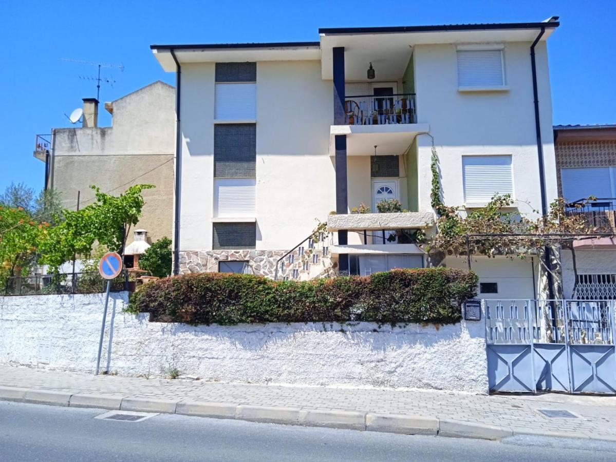 Alojamento Local Os Maias Mirandela Exterior photo